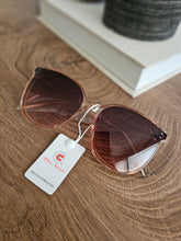Load image into Gallery viewer, OVERSIZED BUTTERFLY GRADIENT SUNGLASSES
