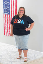 Load image into Gallery viewer, &quot;USA&quot; GRAPHIC TEE TOP
