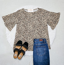 Load image into Gallery viewer, REG. &amp; PLUS LEOPARD RUFFLE SLEEVE TOP
