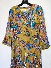 Load image into Gallery viewer, REG. &amp; PLUS OLIVE PAISLEY MIDI DRESS
