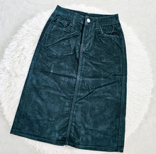 Load image into Gallery viewer, REG. &amp; PLUS GREEN VELVET MIDI DENIM SKIRT
