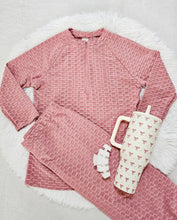 Load image into Gallery viewer, REG. &amp; PLUS MAUVE ZIP FRONT ATHLETIC TOP
