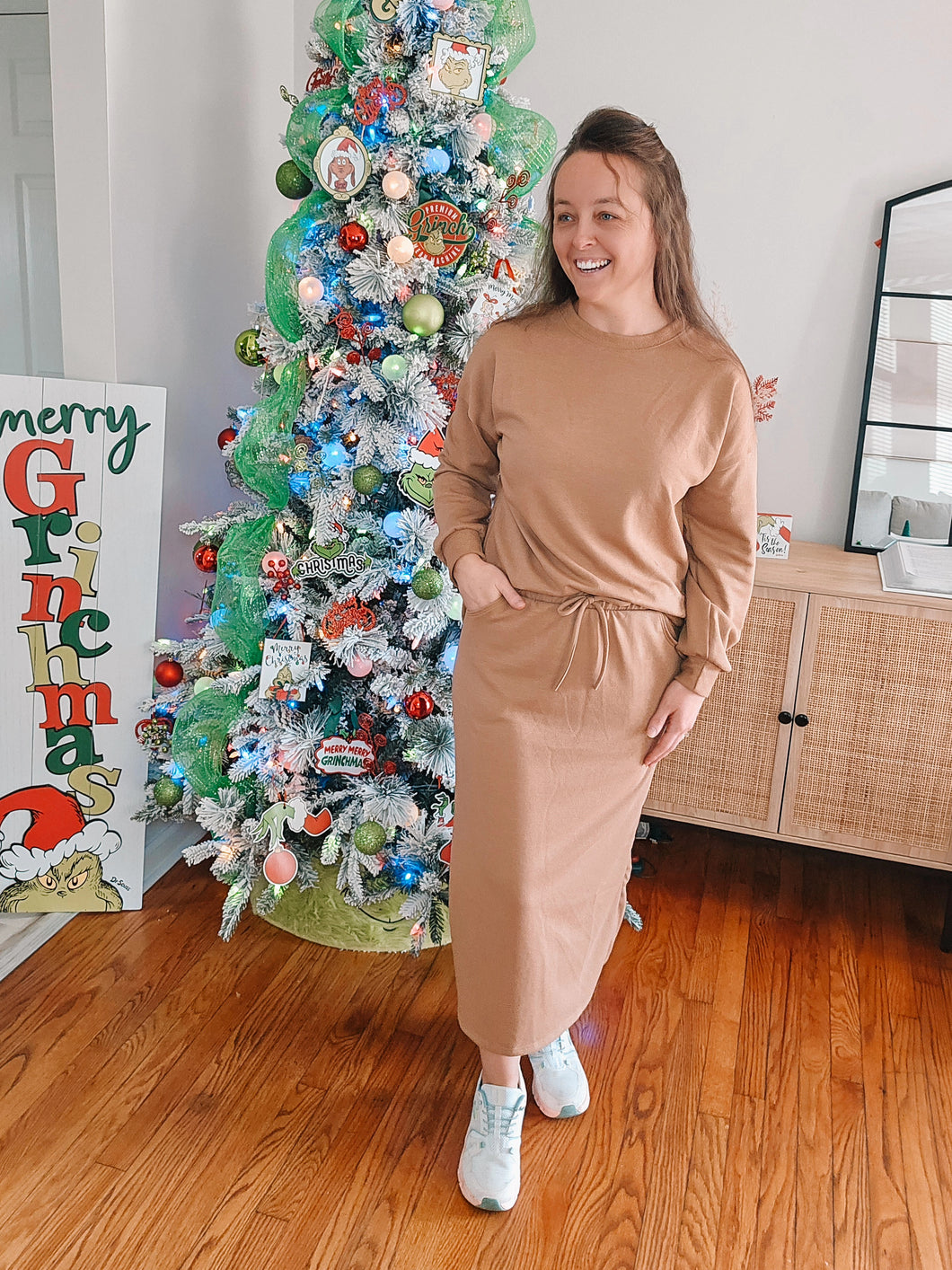 REG. & PLUS MOCHA SWEATER SET (TOP & SKIRT)