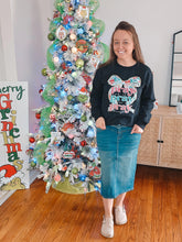 Load image into Gallery viewer, REG. &amp; PLUS VINTAGE WASH FRAYED WAISTBAND MIDI DENIM SKIRT
