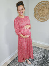 Load image into Gallery viewer, REG. &amp; PLUS RED SMALL FLORAL DRESS
