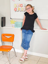 Load image into Gallery viewer, KIDS TIERED FRAYED HEM DENIM SKIRT
