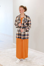 Load image into Gallery viewer, REG. &amp; PLUS PLAID POCKETED TOP
