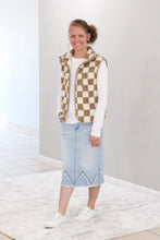 Load image into Gallery viewer, REG. &amp; PLUS FRAYED ZIGZAG MIDI DENIM SKIRT
