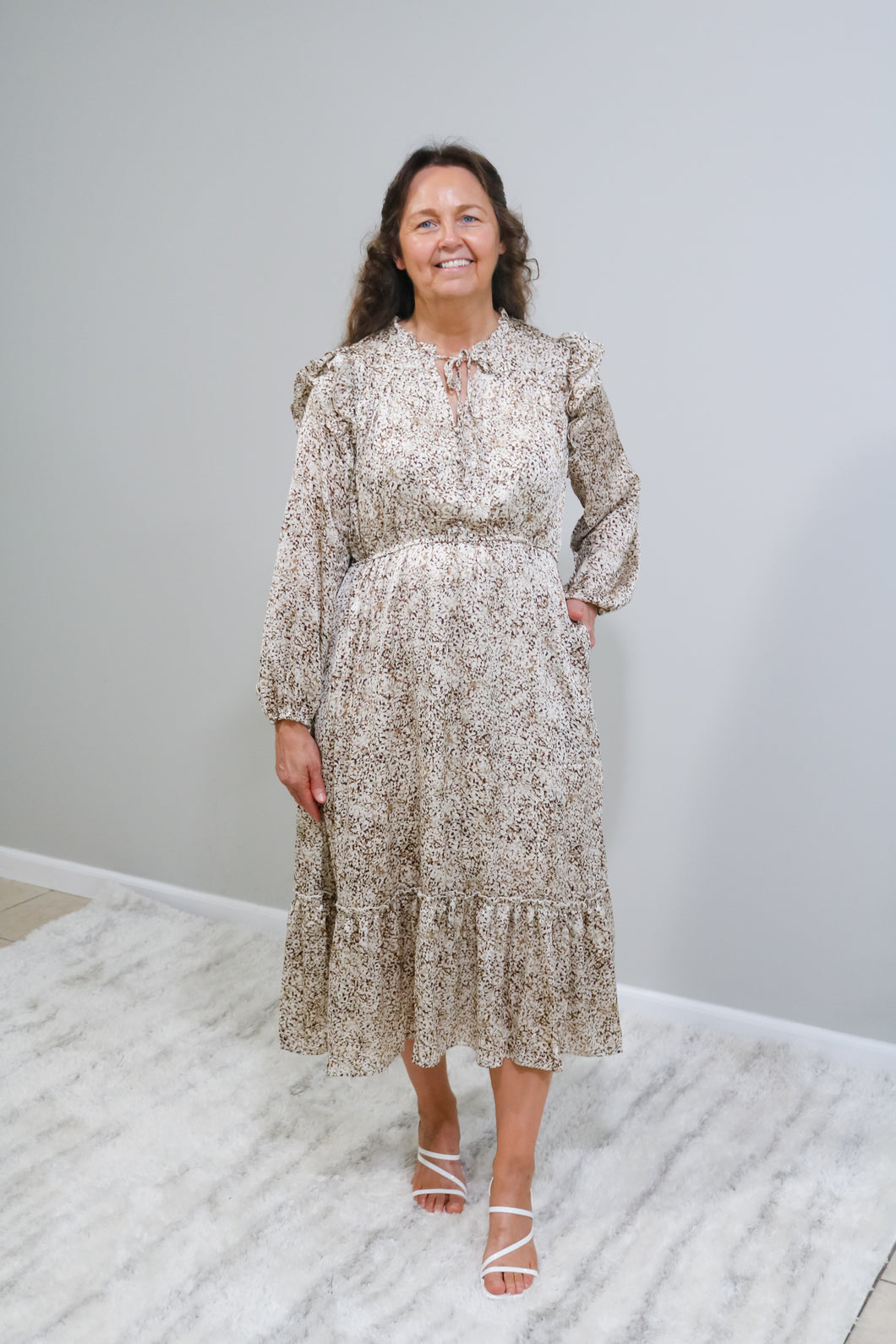 TAUPE DITSY RUFFLED DETAILED DRESS
