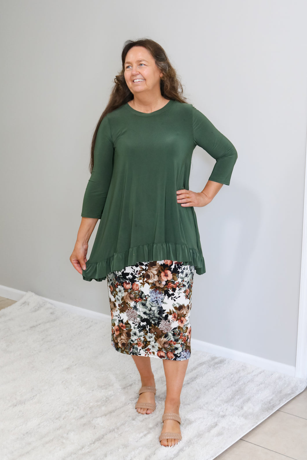 REG. & PLUS FLORAL MIDI PENCIL SKIRT