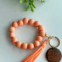 Load image into Gallery viewer, MAMA WRISTLET KEYCHAIN

