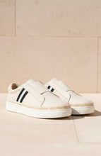 Load image into Gallery viewer, SLIP ON PLATFORM SNEAKER SHOES
